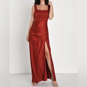 Lulu's Rust Red Orange Gown Size Small